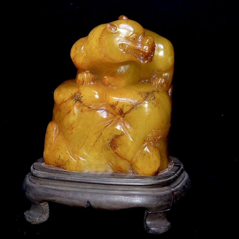 館蔵 古寿山石彫 田黄石 擺件 文房具 古董品 時代物 賞物 貴重 稀少珍品 中国古美術 古美味 蔵出拍卖
