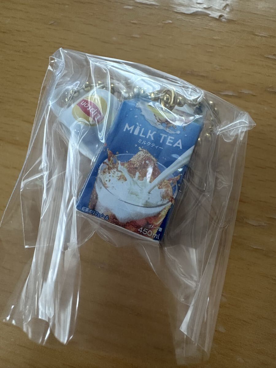 リプトン  ミニチュアチャーム  Lipton miniature charm ミルクティー milk tea バンダイ拍卖