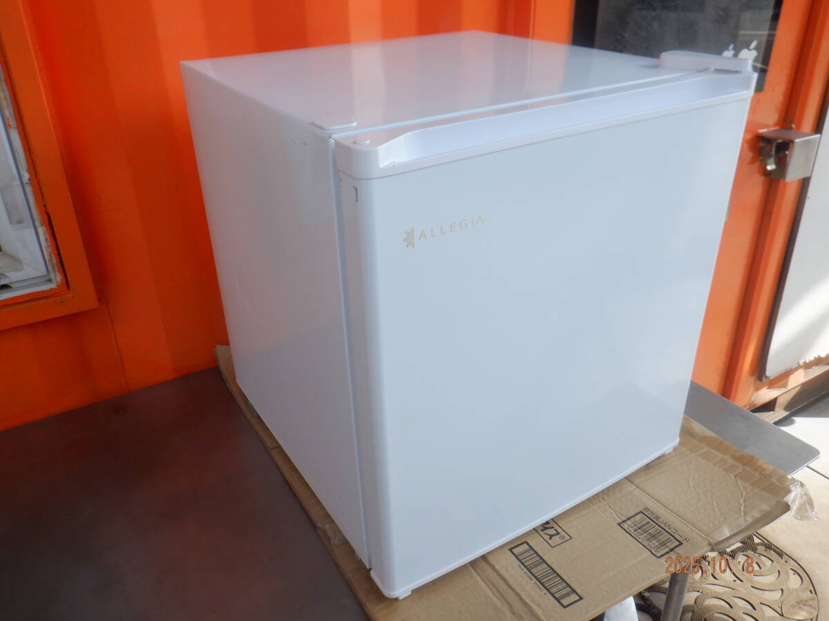 1ドア冷蔵庫 2019年製 送料3000円 A&R アレジア ALLEGIA 家庭用ノンフロン冷蔵庫 AR-BC46 46L キッチン家電 動作確認済み 小型冷蔵庫拍卖