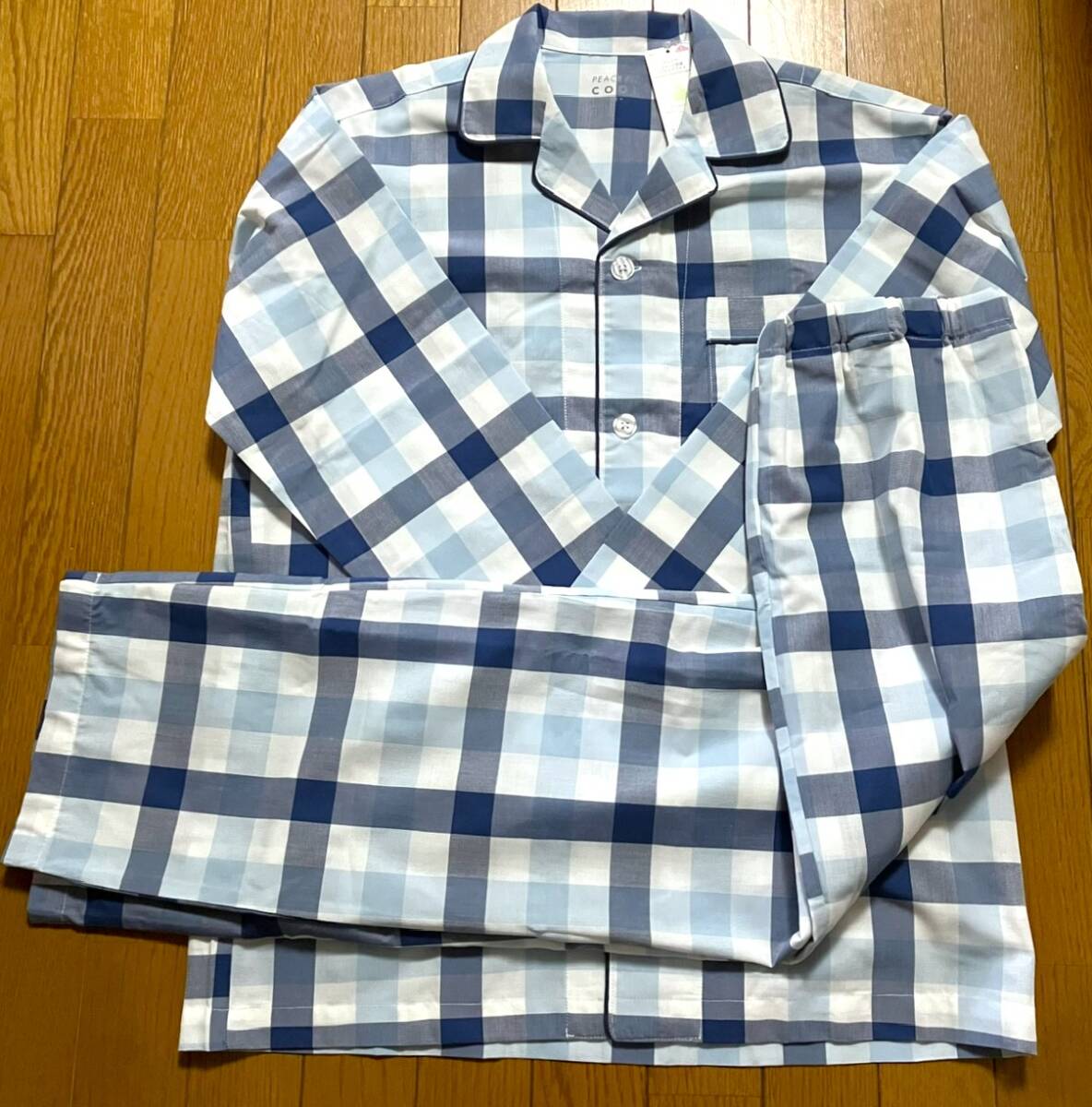 新品 タグ付き パジャマ 上下セット 長袖 イオン トップバリュー さらっと快適 パナマ パジャマ メンズLL 薄青 チェック柄 拍卖