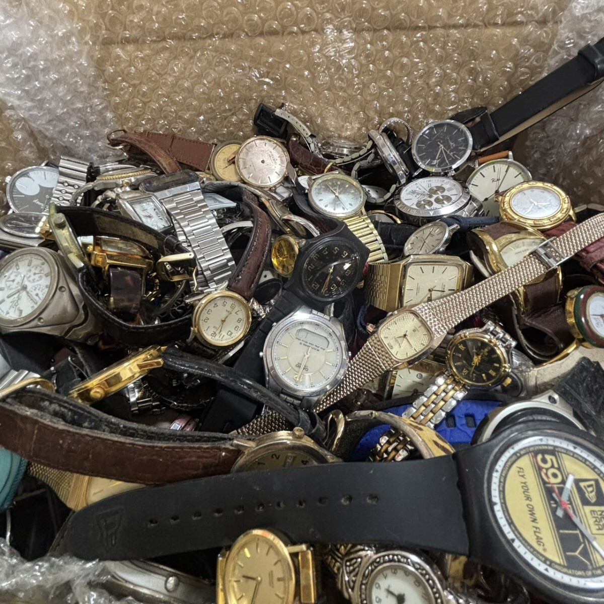 1円スタート ブランド時計含む まとめ大量 約7.5kg CASIO CITIZEN SEIKO大量ジャンク時計等 可動品複数あり ヴィンテージ ui1021-2拍卖