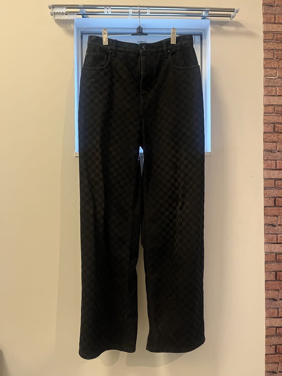 VUITTON デニムパンツ LV 28 拍卖