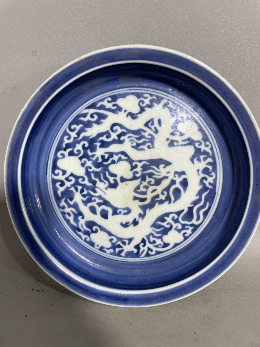 中国古美術 明時代 青花 明青花 龍紋 皿 陶磁器 骨董 古玩 時代物 中国美術 古美術 骨董品 唐物 当時物 LT1拍卖