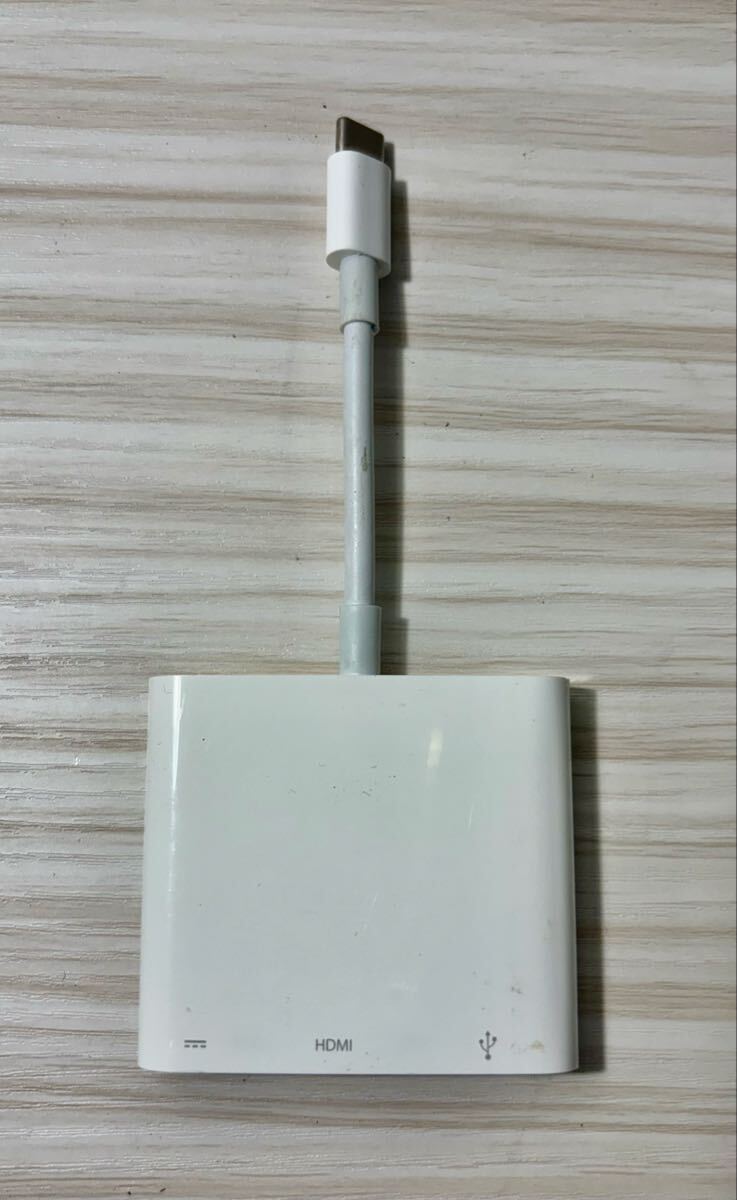 おすすめ!純正USB-C Digital AV Multiport アダプタ A1621 中古品 アップル Adapter拍卖