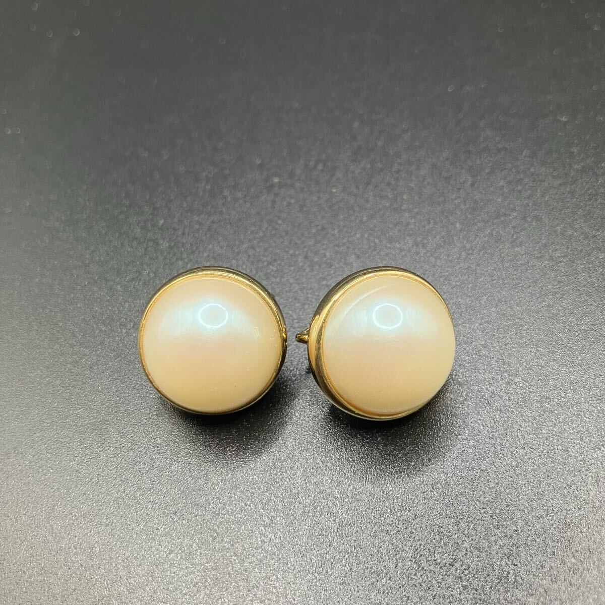 ⑨EN GIVENCHY ジバンシィ ゴールドカラー パール イヤリング ヴィンテージ アクセサリー ブランド品 アンティーク ジュエリー 装飾品 耳飾拍卖