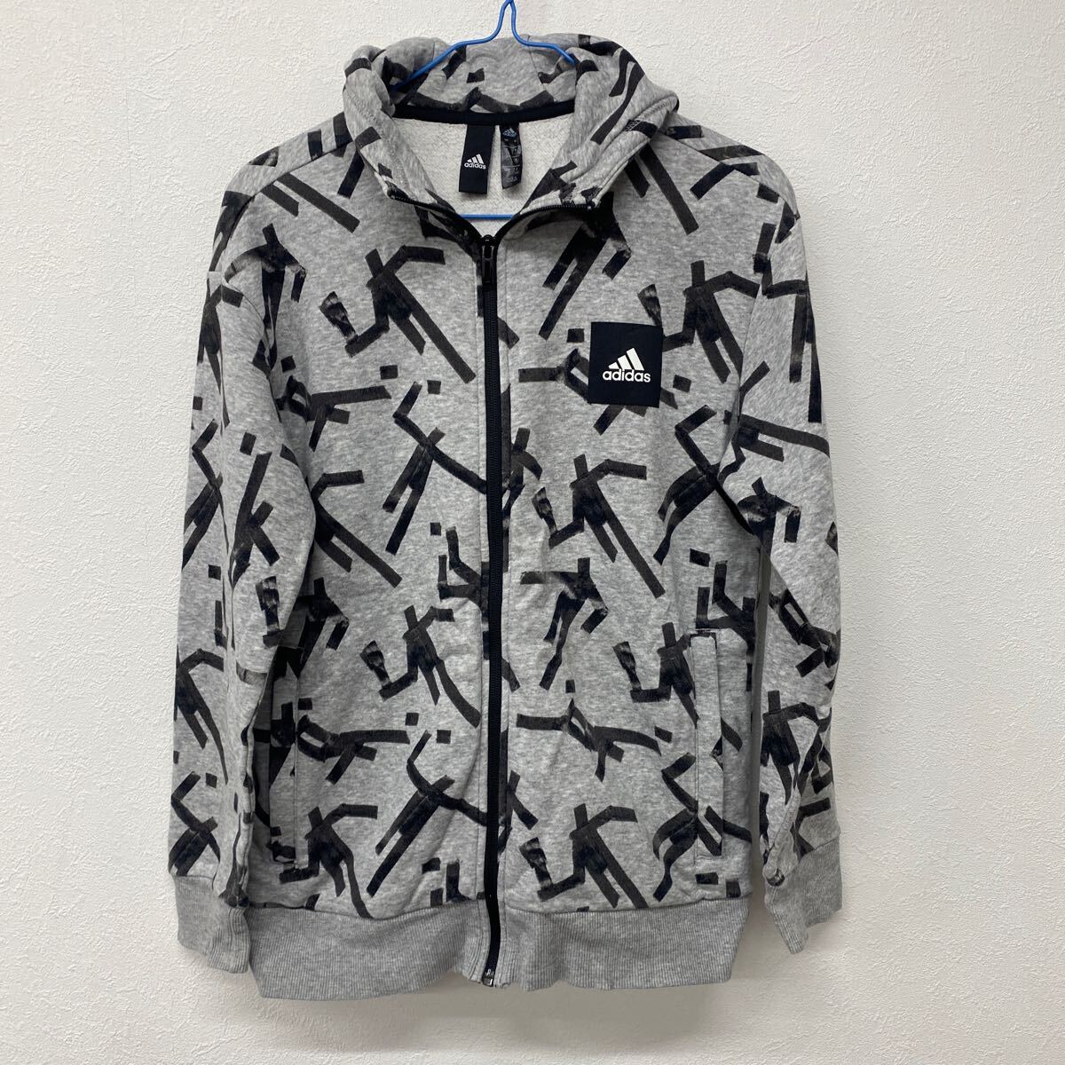 adidas アディダス メンズ  パーカー    グレー Mサイズ コ10拍卖