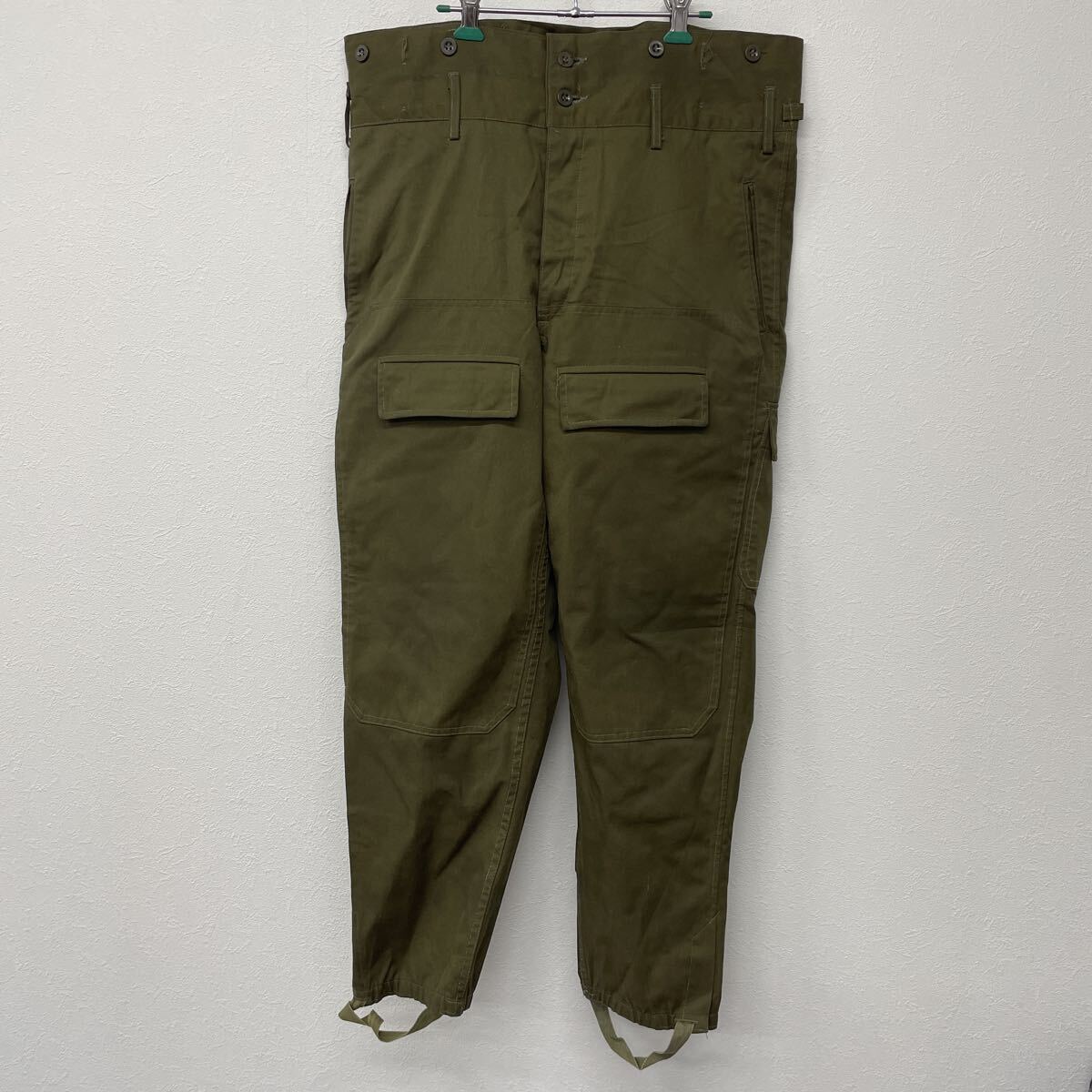 ヴィンテージチェコ軍 ダブルニー フィールド カーゴパンツ さ50拍卖