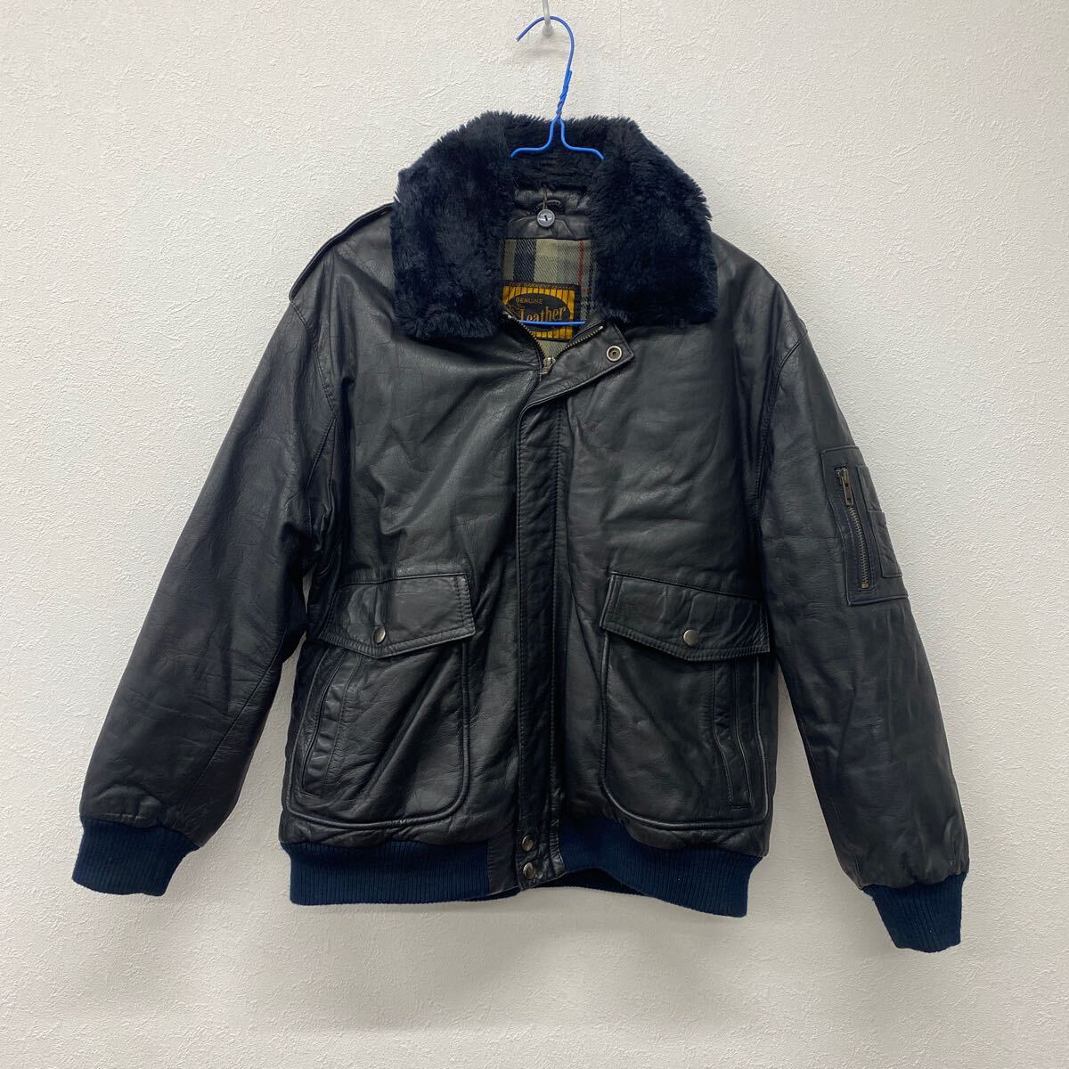 レザージャケット フライトジャケット ブラック 牛革 ブルゾン 本革 古着 に11拍卖