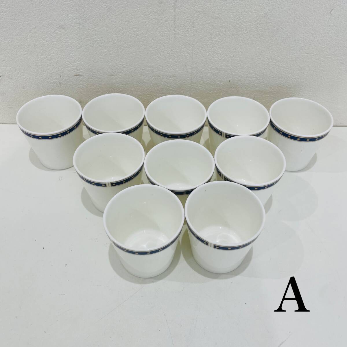 フリーカップ Marchino NARUMI 10個まとめ スプーンスタンド カトラリースタンド 容器 カップ マグカップ 陶器 食器 NA5391M拍卖