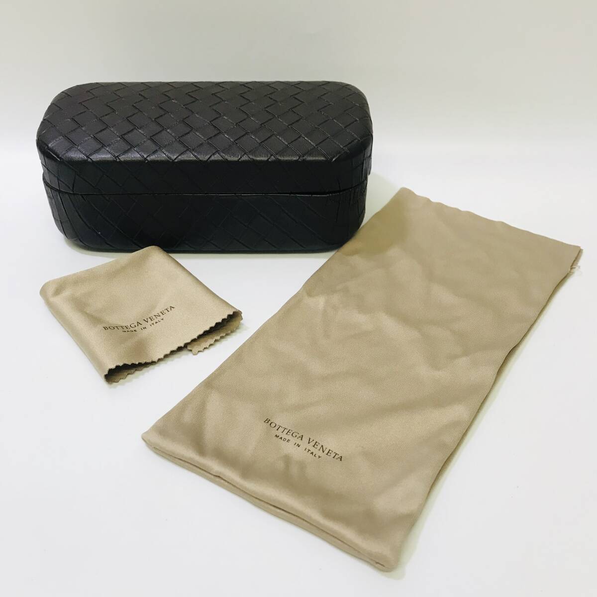 未使用 保管品【BOTTEGA VENETA】 ボッテガヴェネタ サングラスケース こげ茶 アイウェア 眼鏡 メガネケース メンズ レディース c349E拍卖