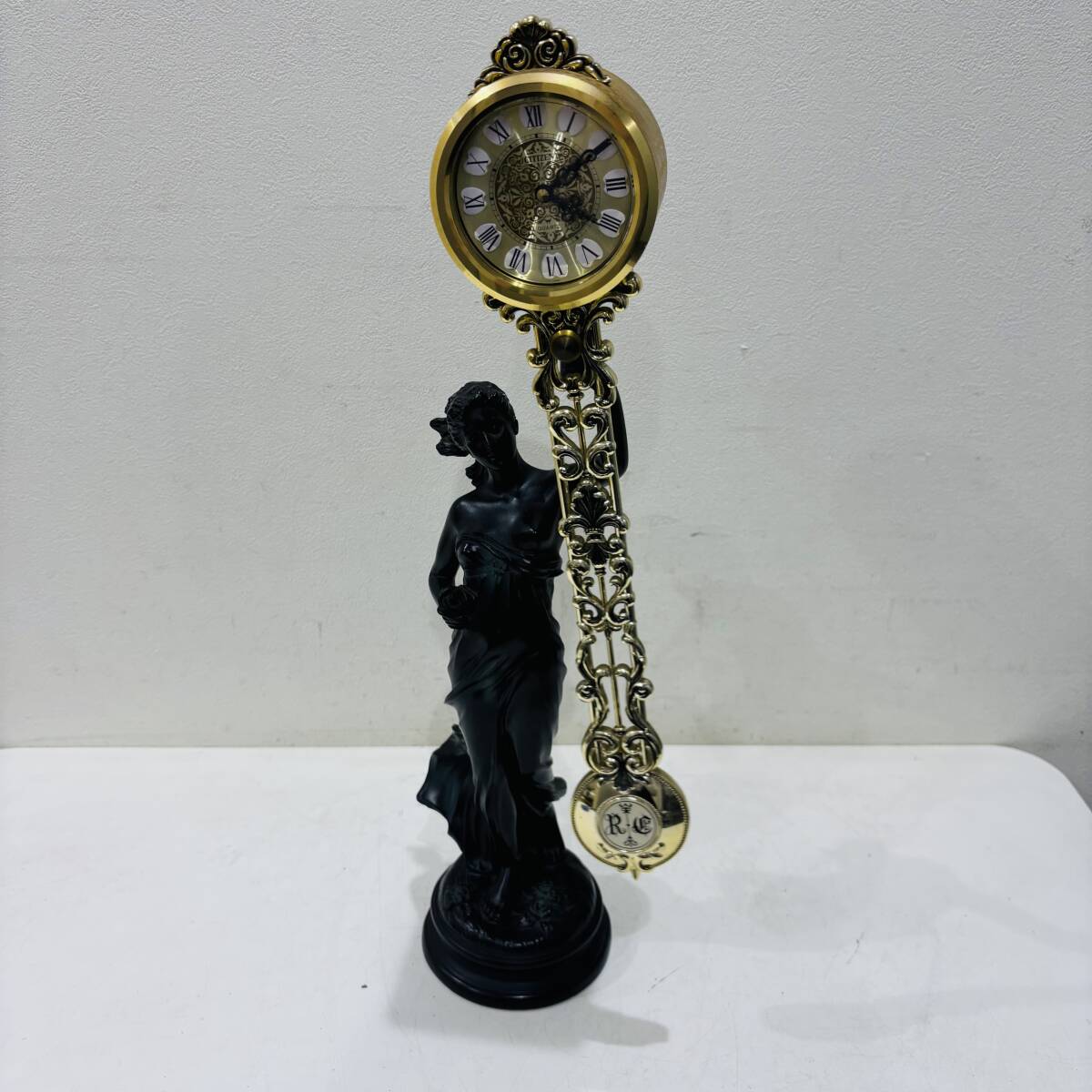 動作品 CITIZEN シチズン 4RP611 女神像 時計 置き時計 振り子時計 ヴィーナス アンティーク インテリア NC2405M拍卖