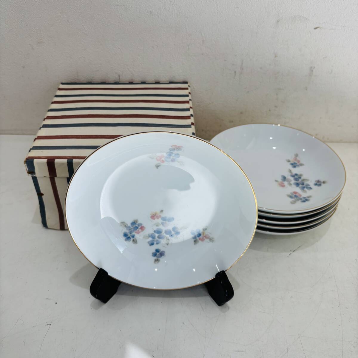 Princess Noritake オールドノリタケ プリンセスブーケ プレート 中皿 花柄皿 6枚 昭和レトロ 未使用長期保管品 NC2411E拍卖