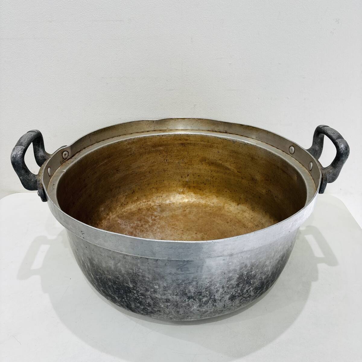 業務用 両手鍋 調理器具 アルミ鍋 大鍋 昭和レトロ 段付き鍋 鍋 円付鍋 イベント 炊き出し 飲食店 寸胴 鍋 厨房機器 直径49cm on349M拍卖