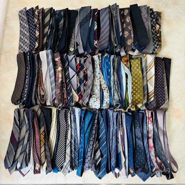 ネクタイ 115本 まとめ 大量 絹100% 日本製 西陣織 無地 柄物 他 メンズ ファッション 紳士 冠婚葬祭 ビジネス D101M拍卖