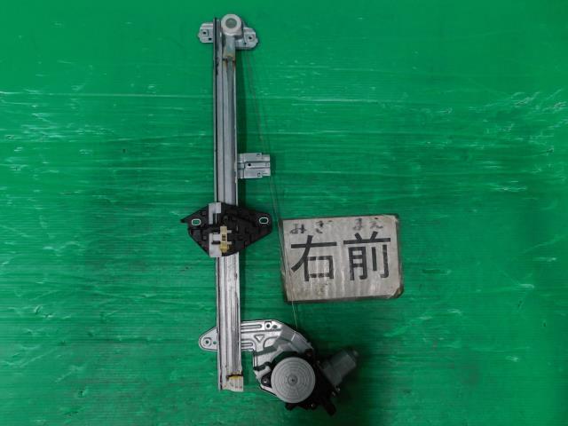 ステップワゴン DBA-RK5 右Fドアレギュレータ・モーター スパーダZ HDDナビエディション R20A NH624P 72210-SZW-003拍卖