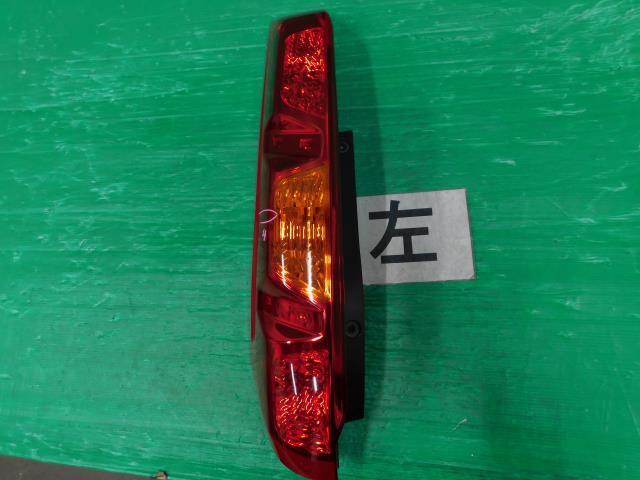 エクストレイル DBA-NT31 左テールランプ 20XTT 4WD MR20DE QX1 26555-JG00B拍卖