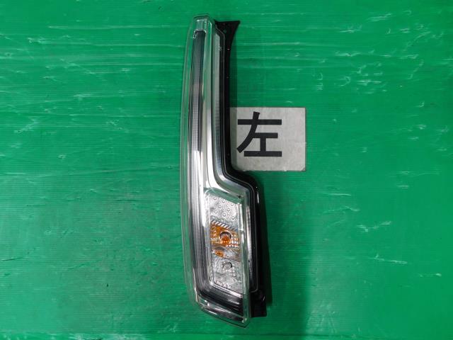 ムーヴ DBA-LA150S 左テールランプ カスタム RS ハイパーリミテッドSA3 KF-VET X07 81561-B2370拍卖
