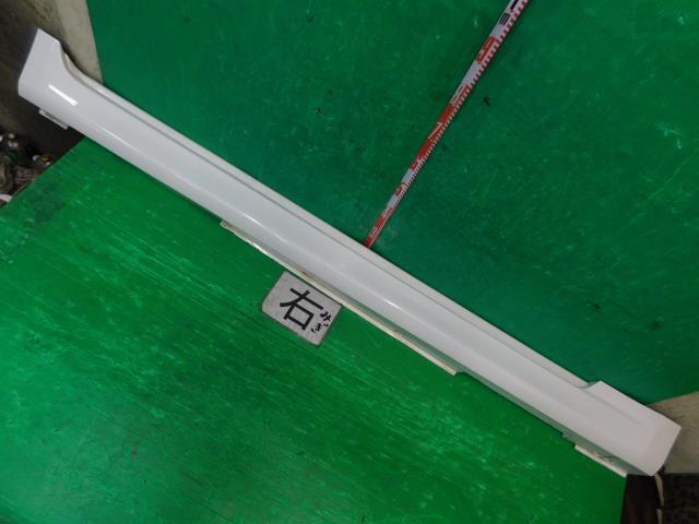 フーガ DBA-Y50 右サイドステップ 250GT VQ25DE QAA 76850-EG000拍卖