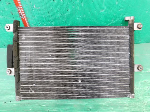 ジムニー TA-JB23W コンデンサー ランドベンチャー 4WD K6AT ZJ3 95311-81A50拍卖