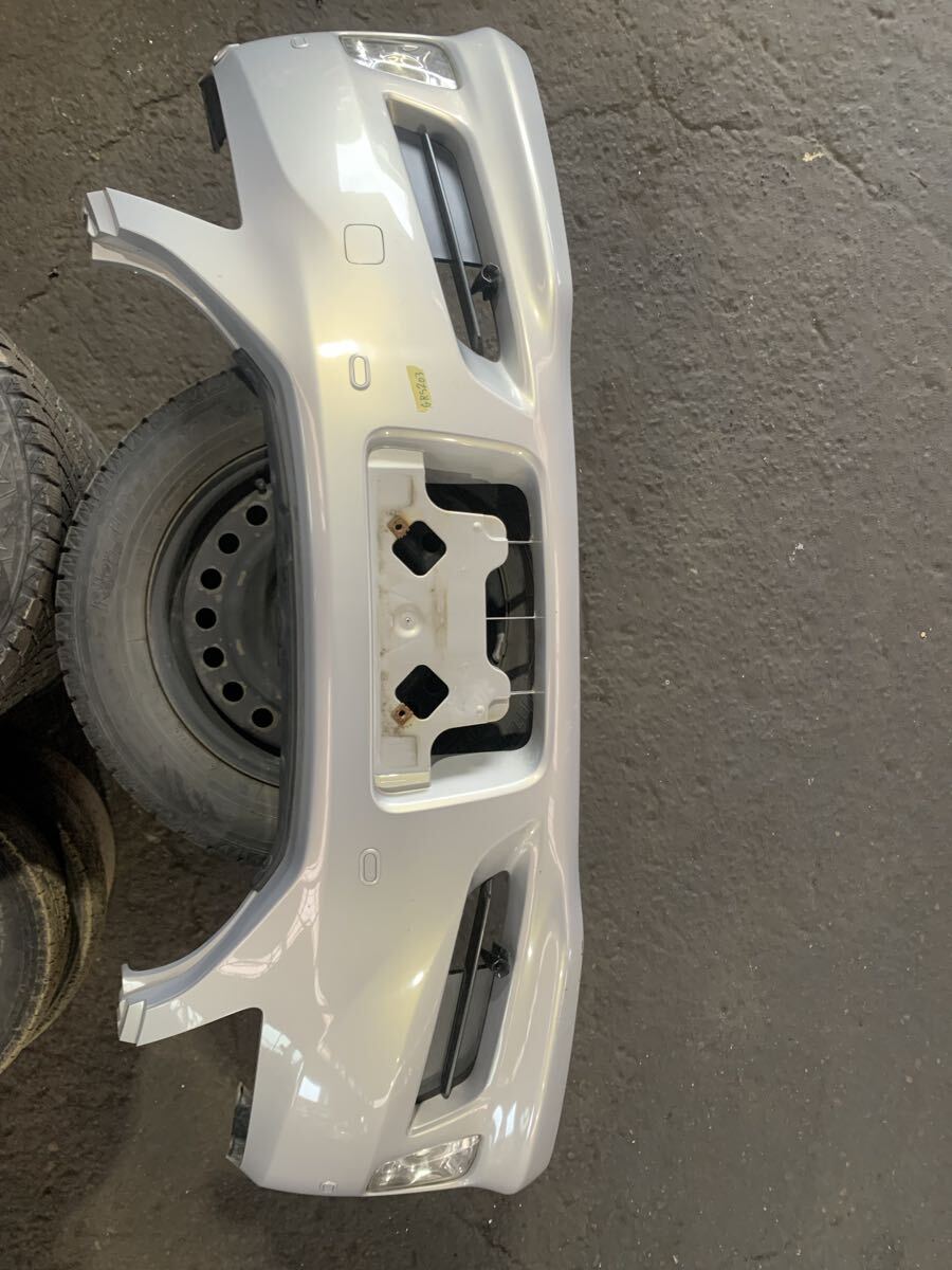 トヨタ クラウン ロイヤル GRS200/GRS201/GRS202/GRS203 フロントバンパー 1F3 シルバーパール センサー付き センサー フォグ拍卖