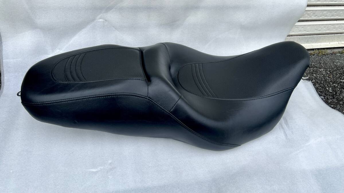 ★ハーレーダビッドソンFLHX1580など用?純正美品シート★拍卖