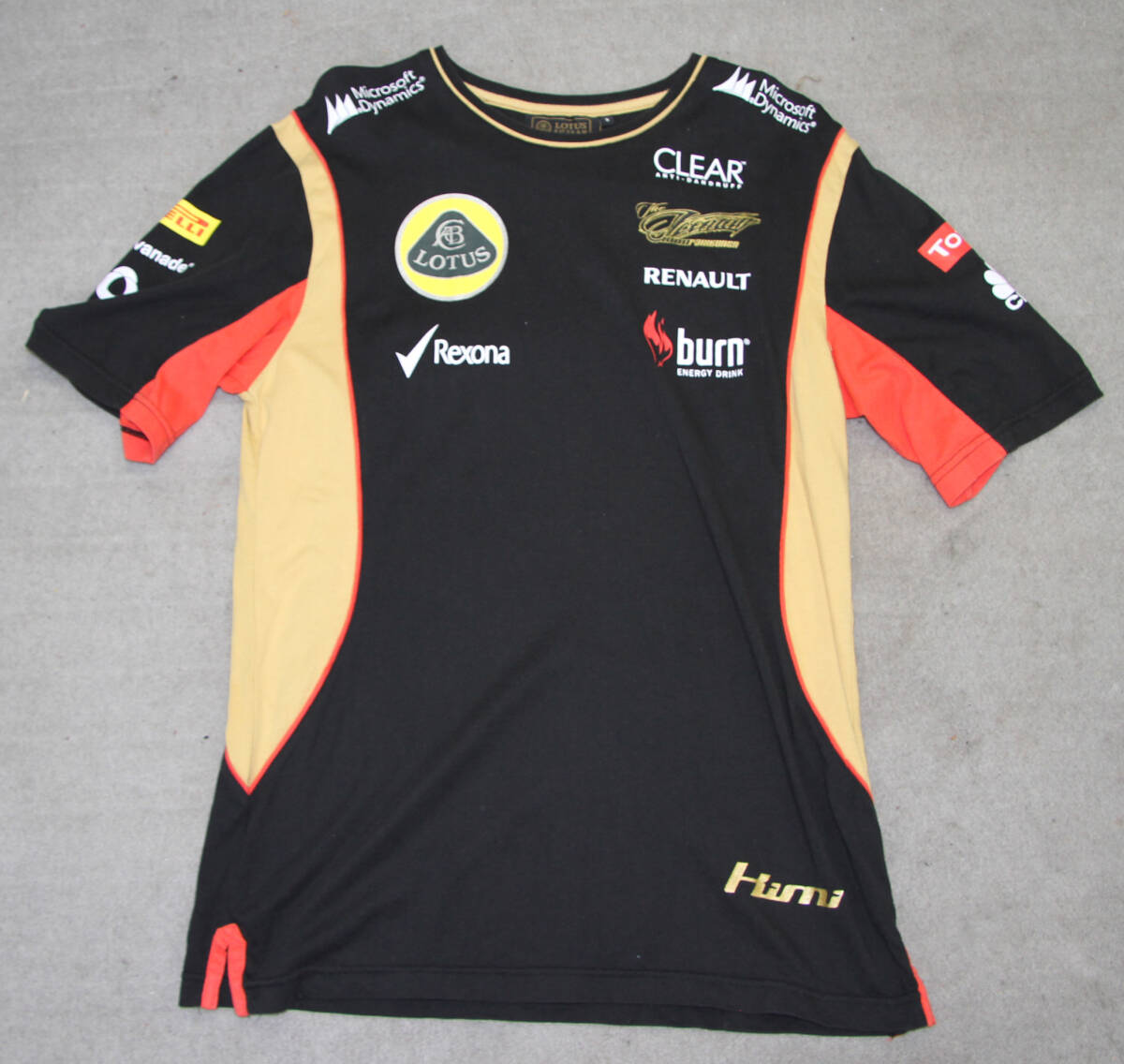 2013年 F1 Tシャツ LOTUS F1 TEAM Sサイズ 黒色 公式レプリカユニフォーム拍卖