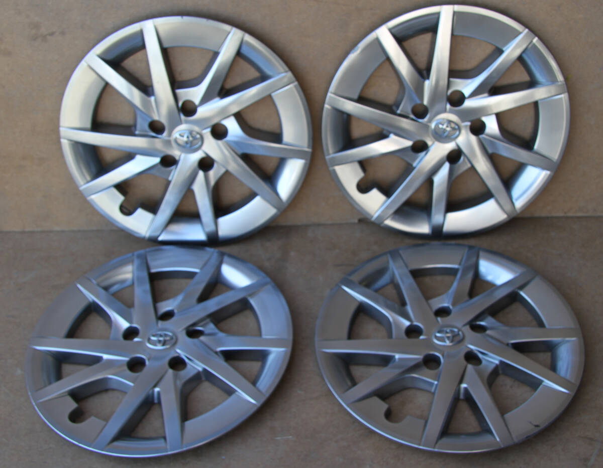 トヨタ プリウスα 純正 ホイールキャップ 42602-47090 4枚セット アルミホイール用 ホイールカバー拍卖