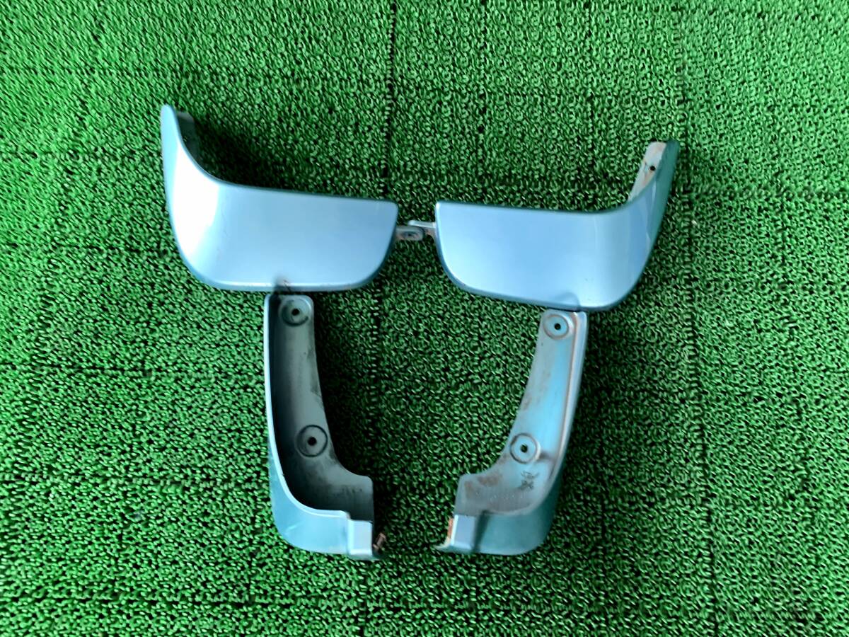 ●即決値段● スズキ ワゴンR MH23S 泥よけ どろよけ カバー 1台分 マッドガード 左右 カラー:ZPS拍卖