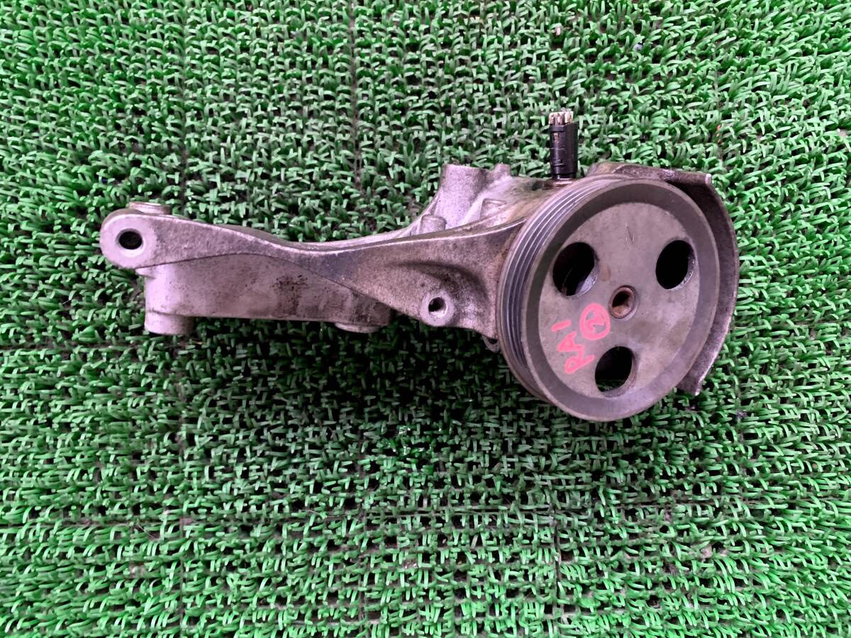 ●即決値段●動作OK● ② スバル プレオ RA1 パワステベーンポンプ 拍卖