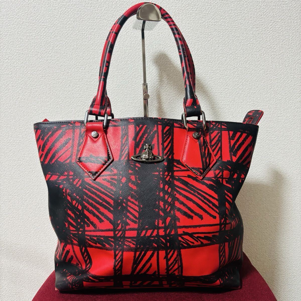 1円〜 Vivienne Westwood ヴィヴィアンウエストウッド トートバッグ ハンドバッグ チェック 大容量 PVC オーブ レッド ブラック拍卖