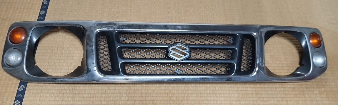ジムニー フロントグリル JA12 JA22 SUZUKI エンブレム メッシュ スズキ拍卖