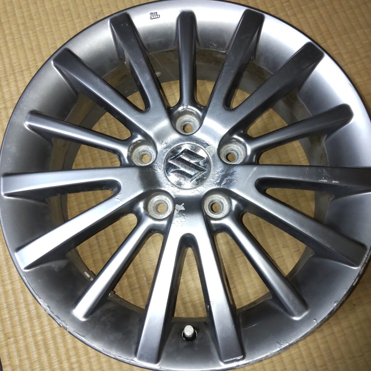 スズキ スイフトスポーツ ZC31S ZC32S ZC33S アルミホイール 純正 ホイール ガンメタ グレー 16インチ 6J 5穴 +50 5H PCD114.3拍卖