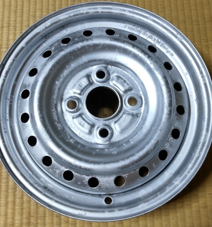 13インチ 4J スチールホイール PCD100 4H 4.00B 鉄チン拍卖