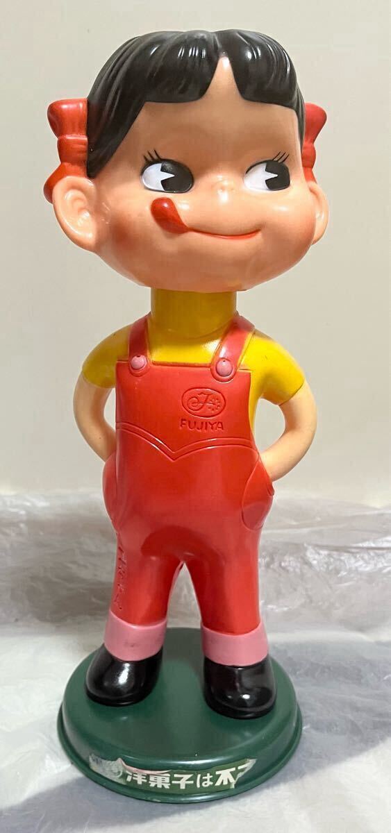 不二家 ペコちゃん 首ふり人形 昭和 レトロ ソフビ 当時物 レトロ レア 希少 FUJIYA 胸ボタン ズボン裾 ピンク ミルキー フジヤ拍卖