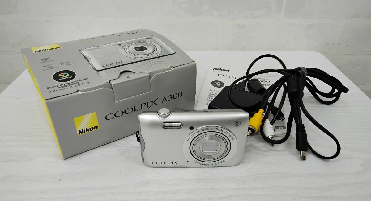 ニコン COOLPIX A300 シルバー系 通電確認済み 長期保管品 現状品 ジャンク拍卖