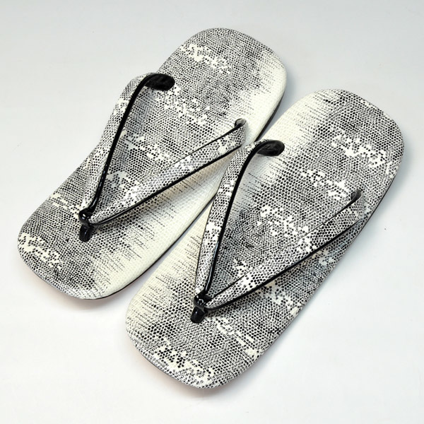 半月トカゲ雪駄 本皮底 【1104】LLサイズ拍卖