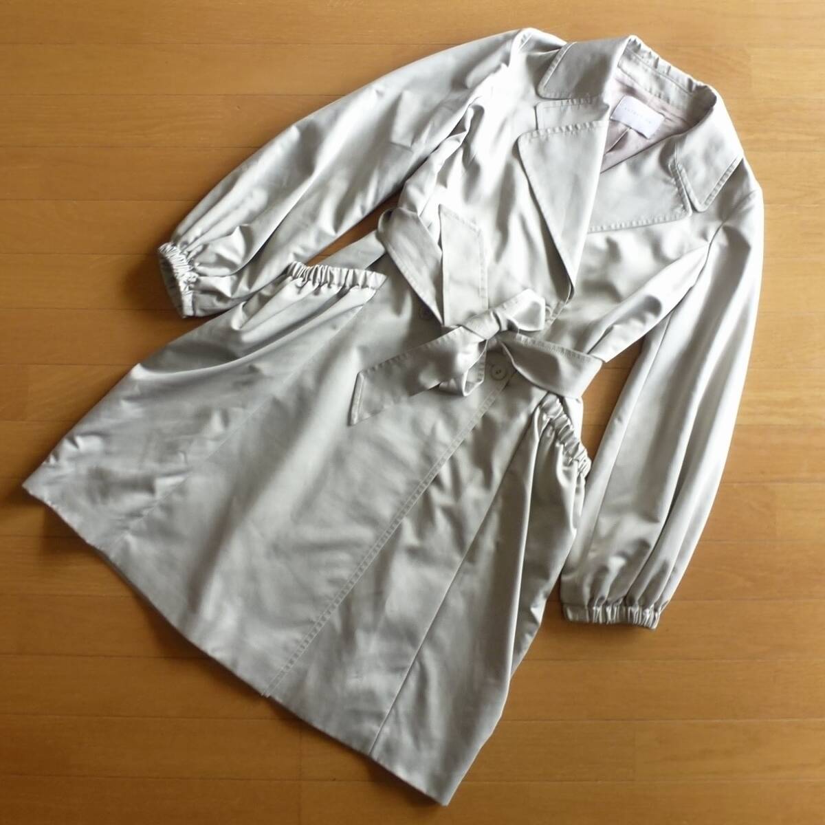 イタリア製 ANTEPRIMA アンテプリマ トレンチコート 即決あり!拍卖