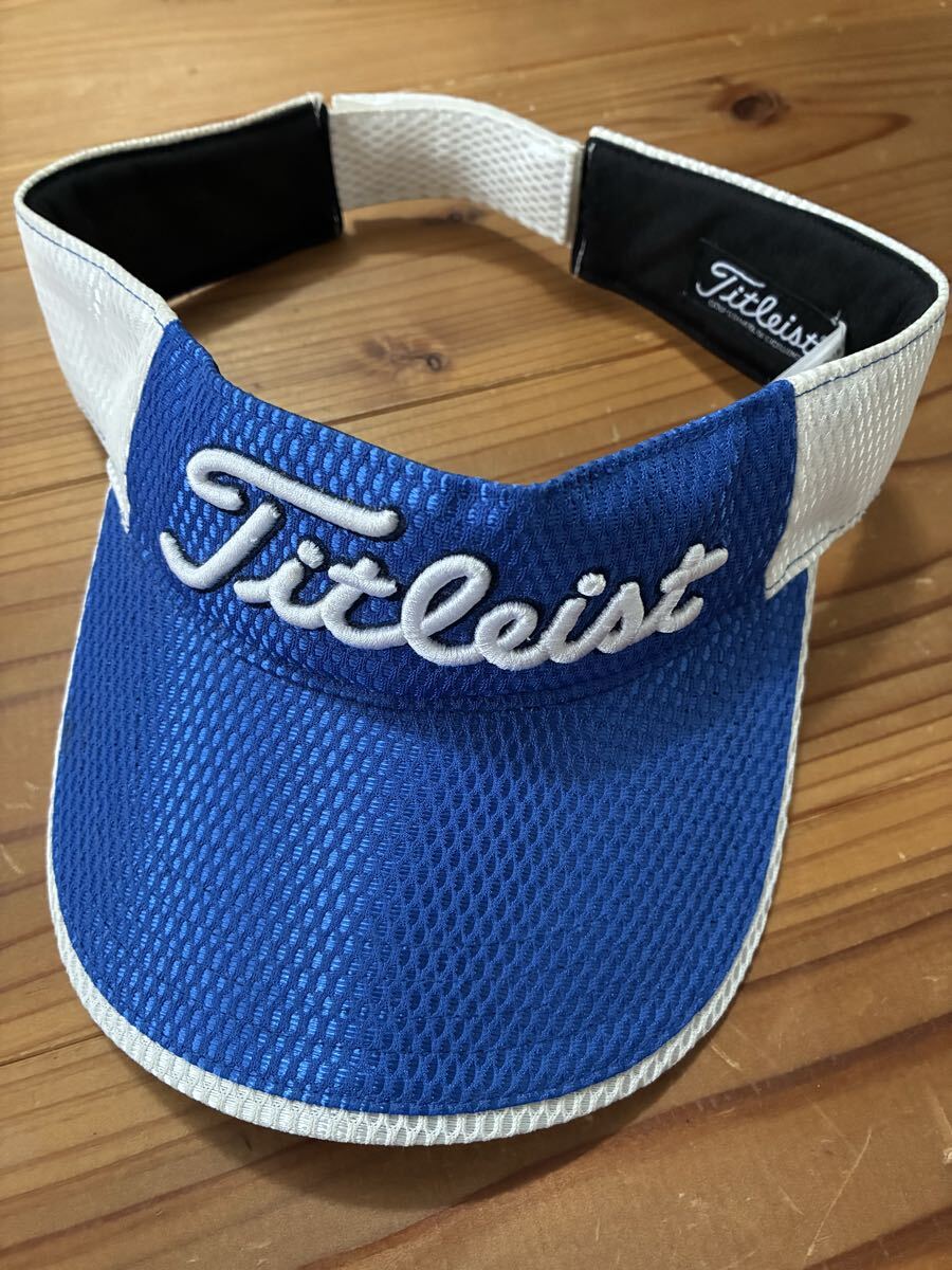 送料込み!! Titelist ゴルフサンバイザー 美品  タイトリスト サンバイザー  GOLF ゴルフウェア 帽子 青 ブルー 拍卖