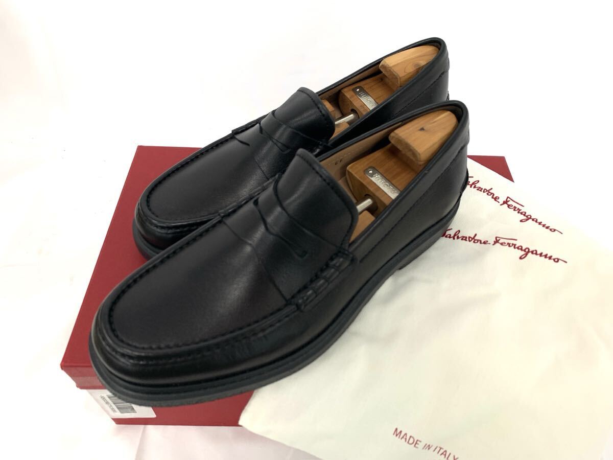 T10/028 未使用品 Salvatore Ferragamo サルヴァトーレフェラガモ コインローファー レザー拍卖