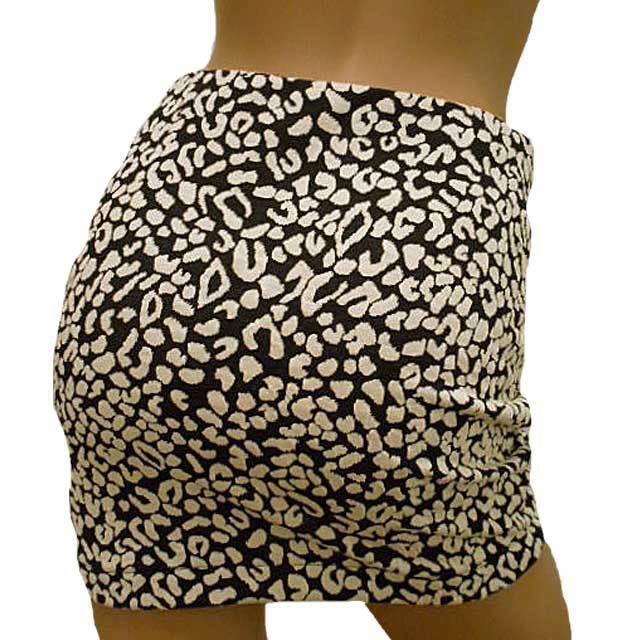 ミニスカート アニマル柄 ひょう柄 ヒョウ柄 レオパード 柄物 タイトスカート マイクロミニ ウエストゴム ぴたぴた Made in Japan拍卖