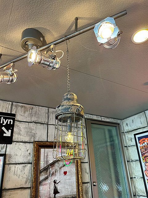 レトロハンギングランプ 単三電池式LEDライト ■ アメリカン雑貨 アメリカ雑貨拍卖