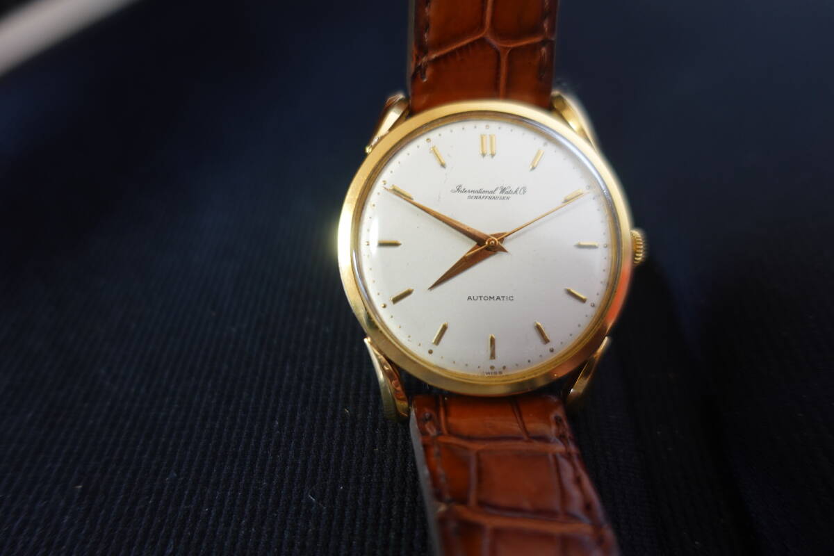 希少名品18金IWC高級腕時計 筆記体ロゴ 18K刻印 メンズK18 自動巻き、IWC婦人腕時計 手巻き、ラドー婦人腕時計 手巻き、3点セット販売拍卖