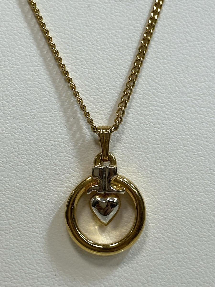 Y10048 美品 Courrges クレージュ ロゴ ハート ネックレス ゴールドカラー 拍卖