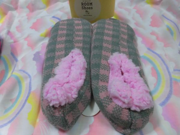 1822 婦人裏ボア ルームシューズ (滑り止め)23-25㎝ピンクとグレーのチェック拍卖