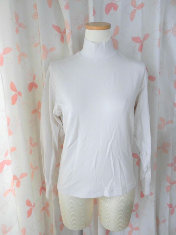 902 ユニクロ HEATTECH長袖ハイネックシャツ S拍卖