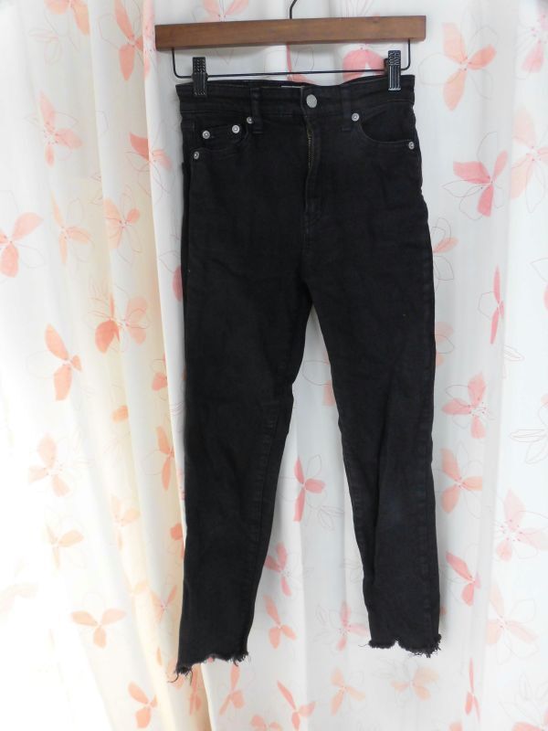 947 ungrid 黒のジーンズ サイズ24拍卖