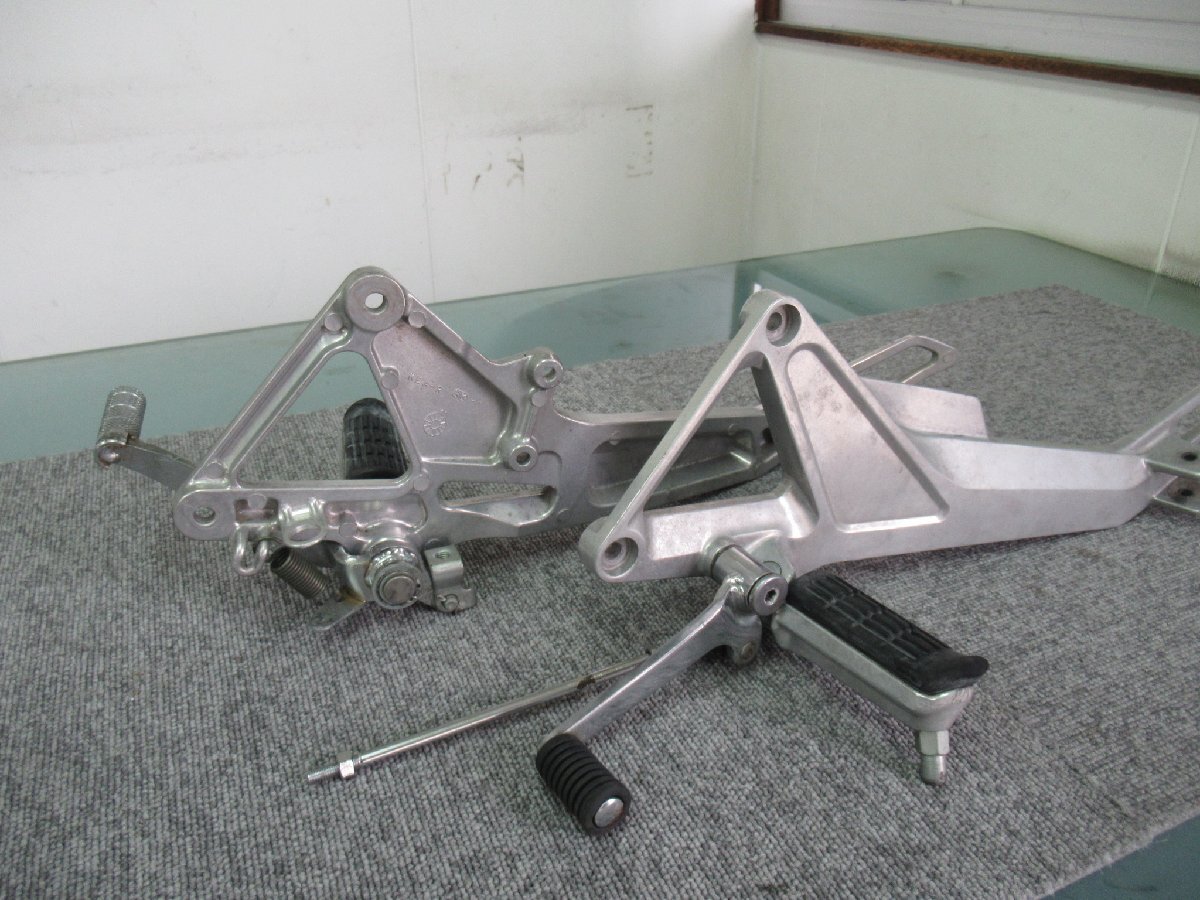 ホーネット250 MC31◆ ステップ左右set メインステップ ブレーキペダル シフトペダル ■デ4拍卖