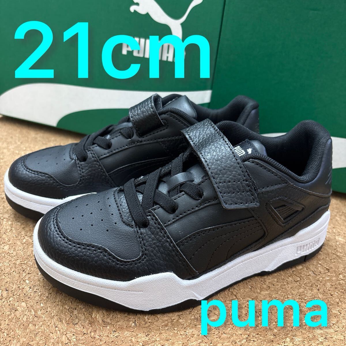 新品未使用21cm プーマPUMA スニーカー 黒 .12拍卖