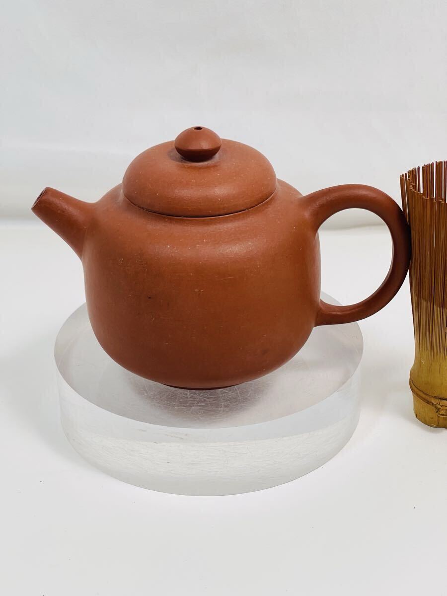 【B278】朱泥 君德壺 茶壺 刻詩文 君德在銘 急須 きゅうす 水注 茶壷 茶器 茶道具 煎茶道具 焼き物 骨董品 時代物 中国古美術拍卖