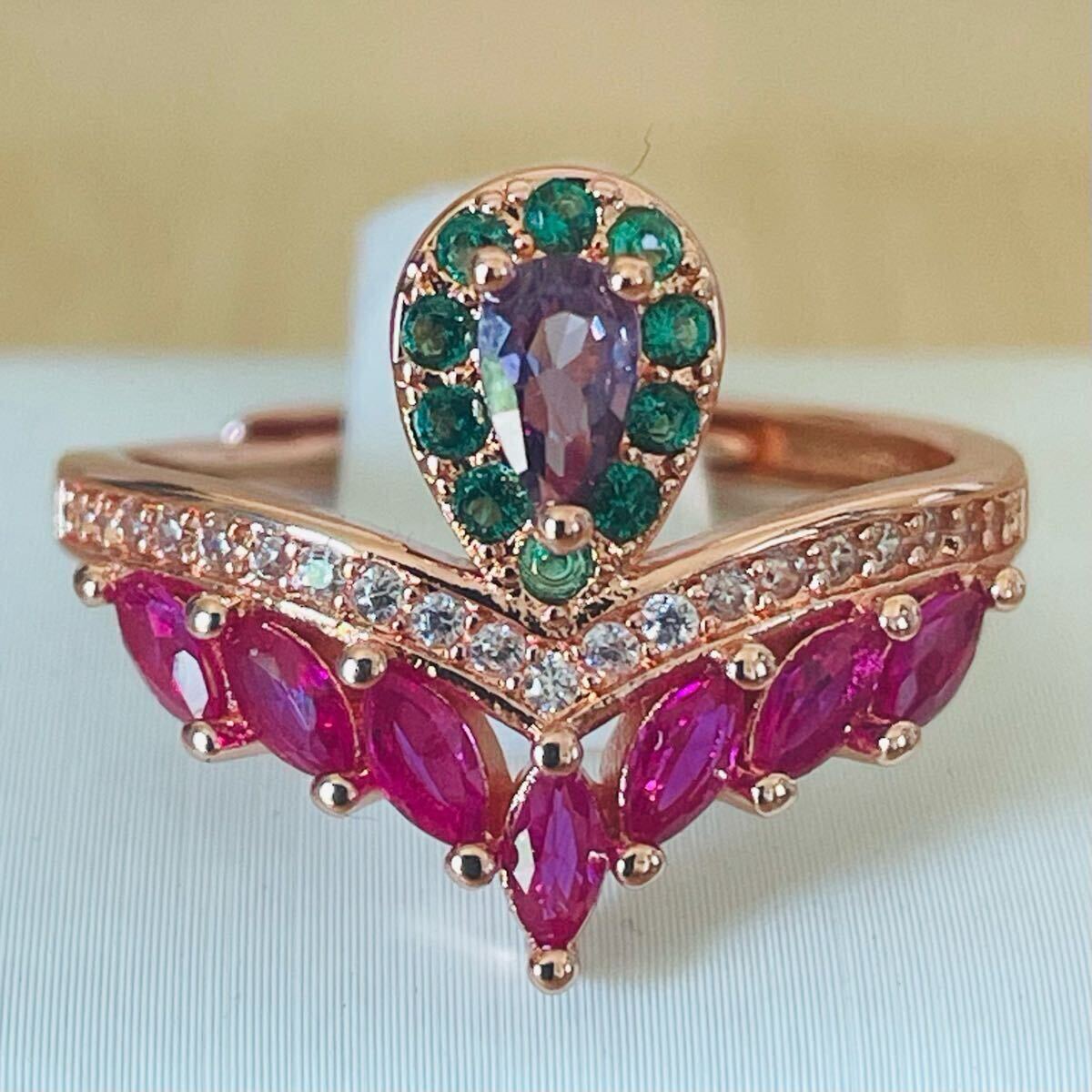 ☆匿名配送☆送料無料☆エメラルド、アメジスト、ダイヤ、ルビー?リング 昭和リングヴィンテージ フリーサイズ12.5号〜17号位拍卖